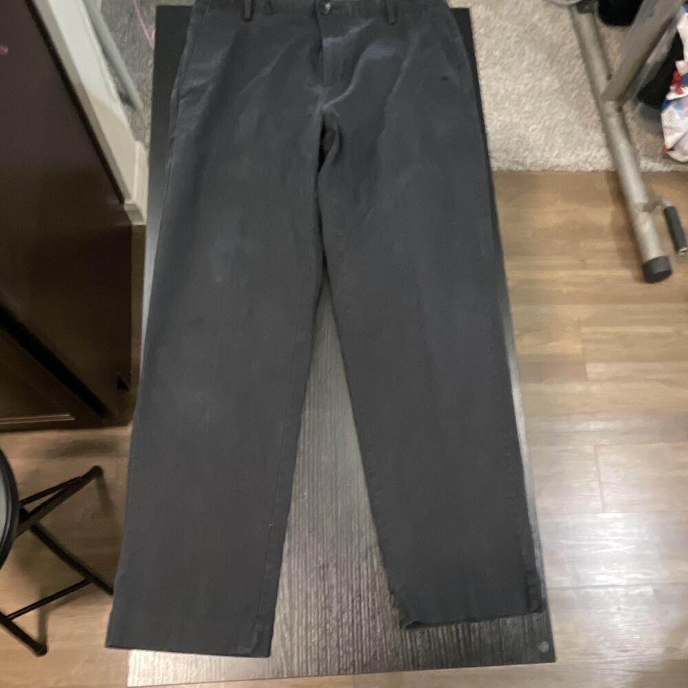Men’s Calvin Klein, Black Dress Pants Size 33 X 30 Inseam 28 Inches